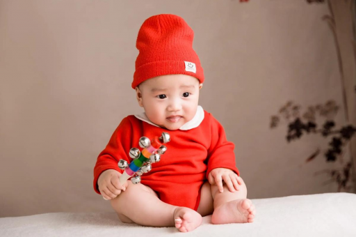 鄄城宝宝睡觉头发出汗 鄄城宝宝睡觉头发出汗